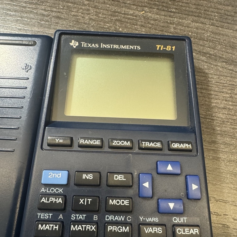 Texas Instruments TI-81 Graphing Calculator Blue with Cover - Tested - Picture 3 of 7